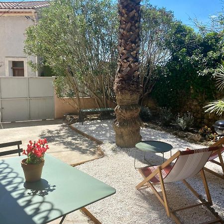Gite Le Palmier - Perfectly Located Cosy Studio With Private Garden Puissalicon Bagian luar foto